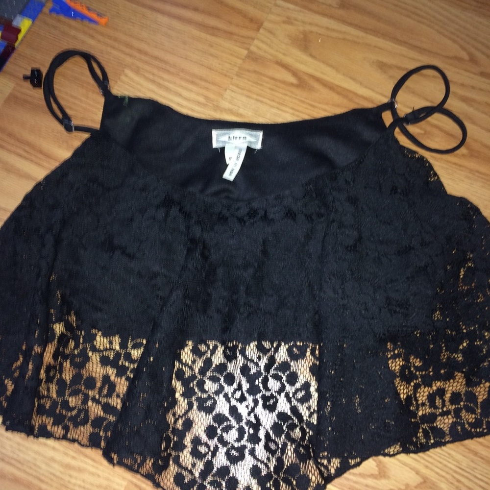 NWOT PACSUN FLORAL CROP TOP
